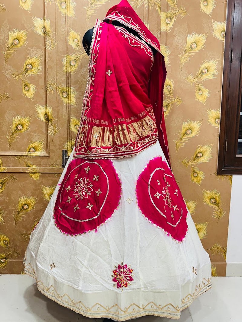 pink city designer - pink city designer SHOP NO. 221 GULAB BAND WALE KE UPAR 1ST FLOOR, haldiyon ka rasta johari bazar Johari Bazar Road, Vidhyadhar Ka Rasta, Johri Bazar, HULDIYO, Ramganj Bazar, Jaipur, Jaipur Nagar Nigam Area, Rajasthan 302003, India