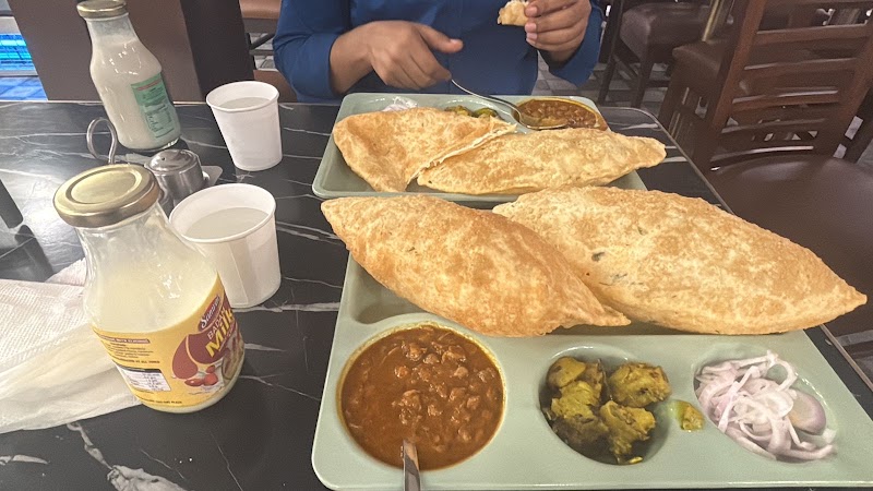 Samrat - Samrat, Central Arcade, 4, Dakshin Marg, DLF Phase 2, Sector 25, Gurugram, Haryana 122002, India