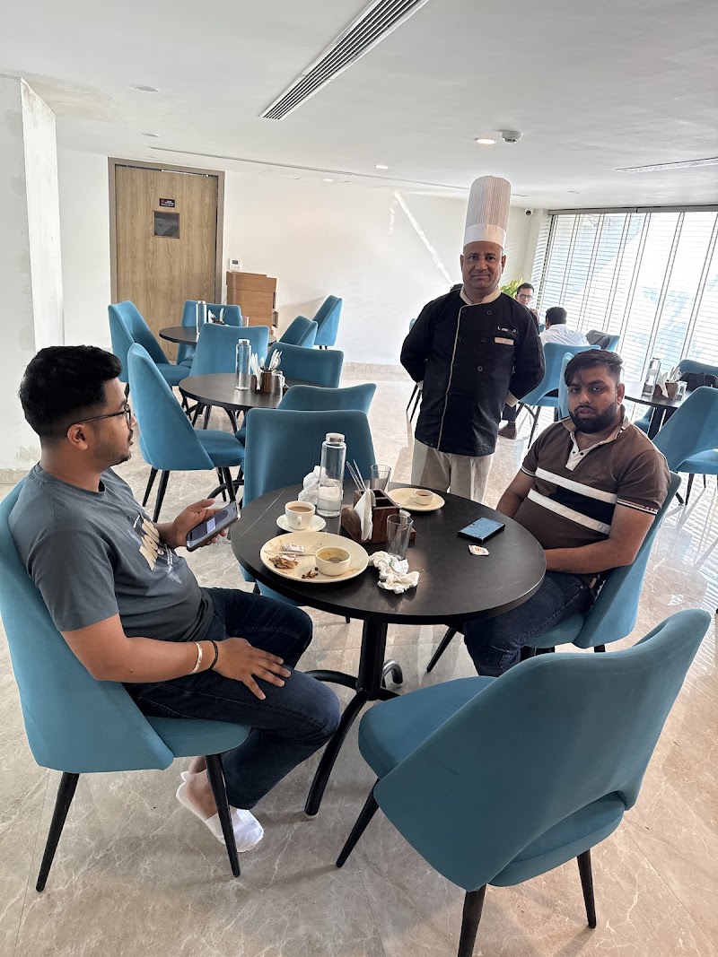 Signature Kitchen by Limewood - Golf Course Extension Road - Signature Kitchen by Limewood - Golf Course Extension Road Ground Floor, Limewood Signature, C1A, Golf Course Ext Rd, Block C, Sushant Lok III, Sector 57, Gurugram, Haryana 122003, India