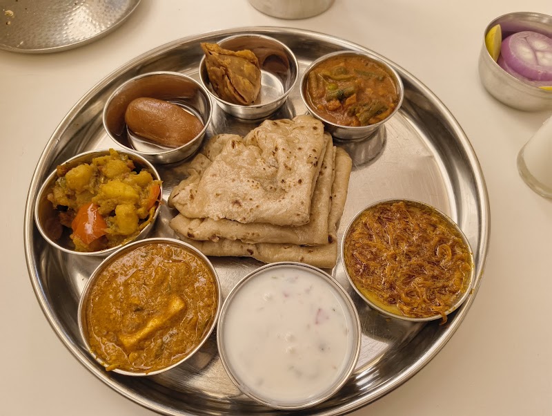 B Bhagat Tarachand - B Bhagat Tarachand Ground and First Floor, Mahaavir Ratan, 112, Vashi Kopar Khairane Rd, Juhu Nagar, Sector 12, Vashi, Navi Mumbai, Maharashtra 400703, India