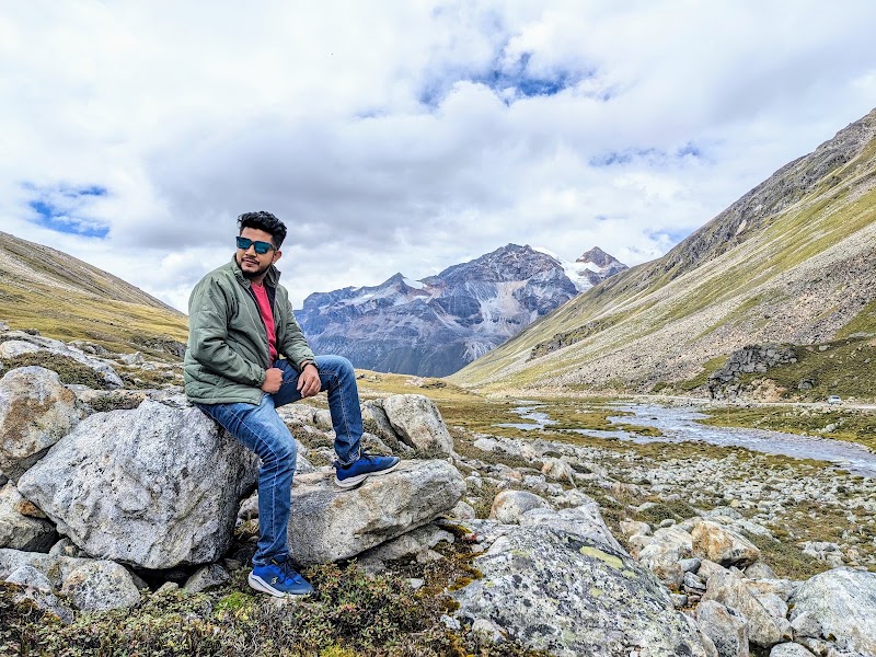 Zero Point Waterfall - Zero Point Waterfall, FM83+CM, Men-Rongong, Sikkim 737116, India