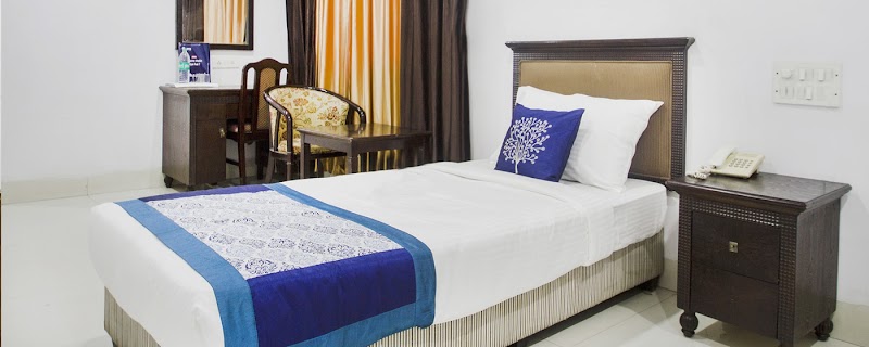 New Srinivasa Residency - New Srinivasa Residency 6-1-1081, Lakdikapul Rd, Ambedkar Colony, Lakdikapul, Hyderabad, Telangana 500004, India