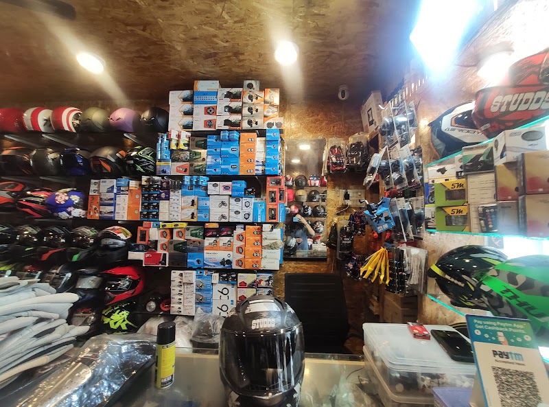 B.B. Helmet - B.B. Helmet 1 sarjapura Main Road, stra Main road, Jakkasandra, 1st Block Koramangala, HSR Layout 5th Sector, Bengaluru, Karnataka 560034, India