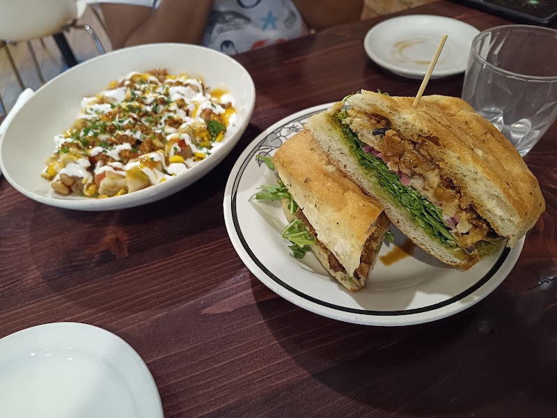 Rise Above Restaurant - Rise Above Restaurant 120 St Paul St, St. Catharines, ON L2R 3M2, Canada