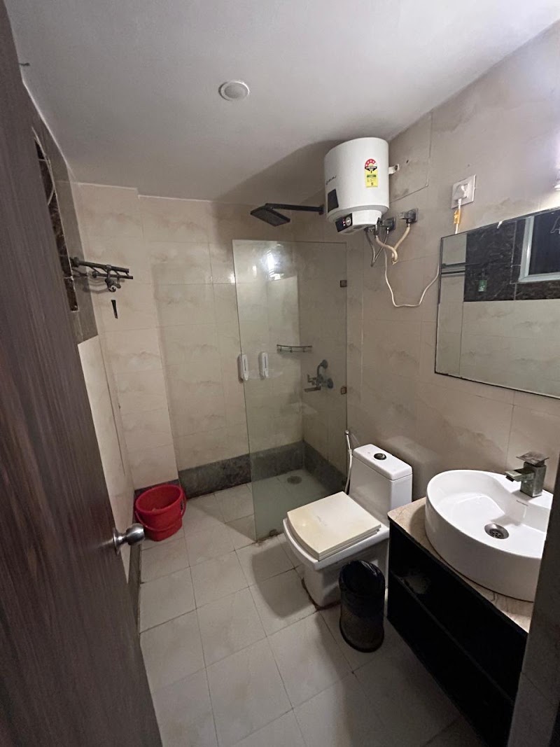 hotel Royal Serenity - hotel Royal Serenity, Anandam, Block Omaxe Eternity, Clarks Building ONYX, Road, Chhatikara, Vrindavan, Uttar Pradesh 281121, India