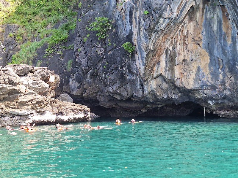 Emerald Cave - Emerald Cave, 92110, Thailand
