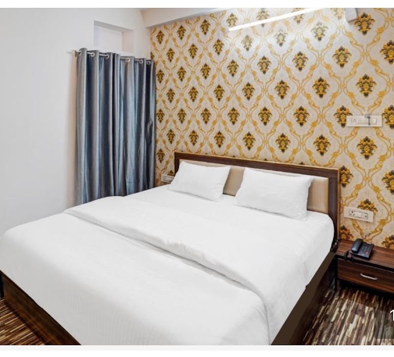Hotel Knights Inn - Hotel Knights Inn, 111/236, Ramtirth Marg, Vijay Path, Agarwal Farm, Jhalana Chhod, Mansarovar, Jaipur, Rajasthan 302020, India