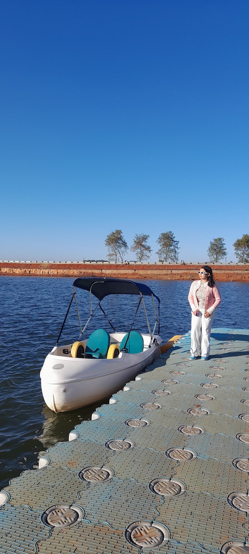 Netarhat Lake - Netarhat Lake F7JC+27M, Netarhat, Jharkhand 835218, India