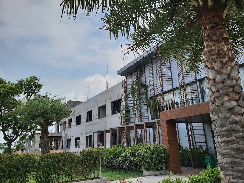 Honeycomb Retreat