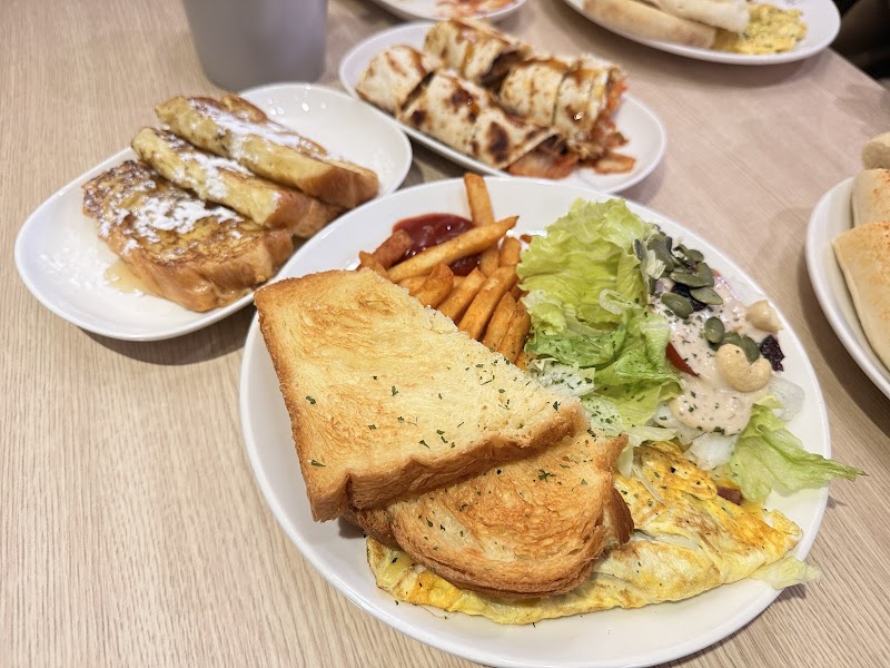 The House Breakfast - The House Breakfast No. 5號, Wolong St, Huxiao Village, Da’an District, Taipei City, Taiwan 106