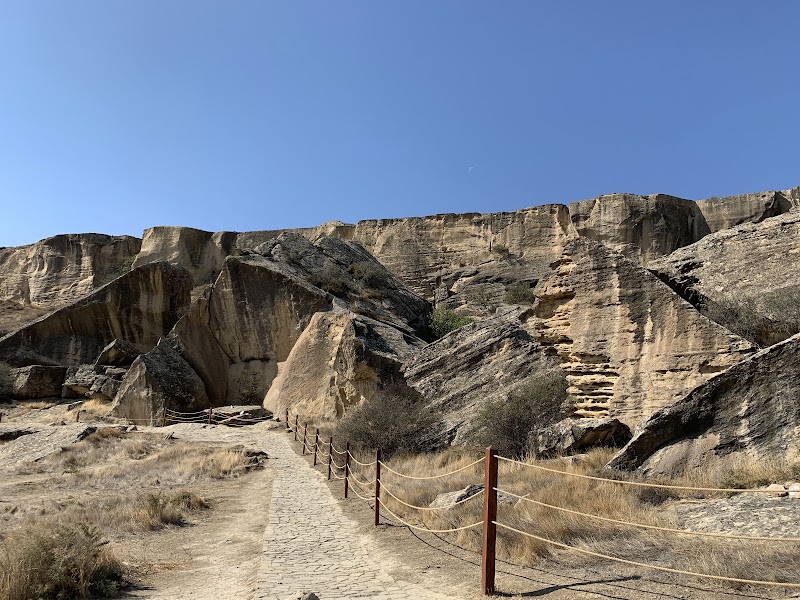 Gobustan Rock Art Cultural Landscape - Gobustan Rock Art Cultural Landscape 5838+J97, Qobustan, Azerbaijan