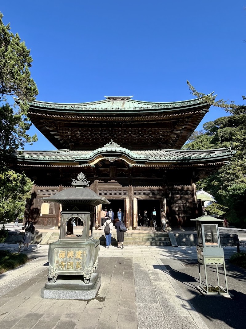 Kenchō-ji - Kenchō-ji 8 Yamanouchi, Kamakura, Kanagawa 247-8525, Japan
