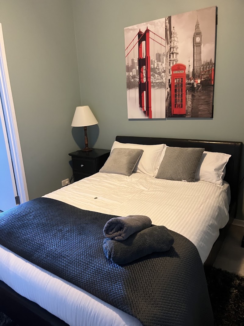 Waterfront Melbourne Apartments - Waterfront Melbourne Apartments, Unit 17b/60 Siddeley St, Docklands VIC 3005, Australia
