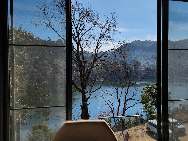 The Lakefront Suites - The Lakefront Suites 8HGM+89R, Siloti Pant, Uttarakhand 263136, India