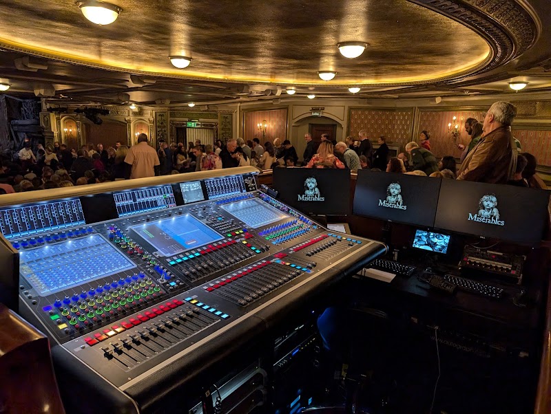 Sondheim Theatre - Sondheim Theatre 51 Shaftesbury Ave, London W1D 6BA, UK