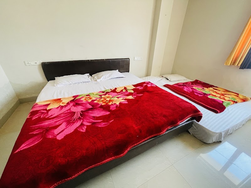 Hotel Shree Lok - Hotel Shree Lok, 5QH8+FWJ, 112/12, near Mahakal Lok Corridor Road, Jaisinghpura, Ganesh Nagar, Ujjain, Madhya Pradesh 456006, India