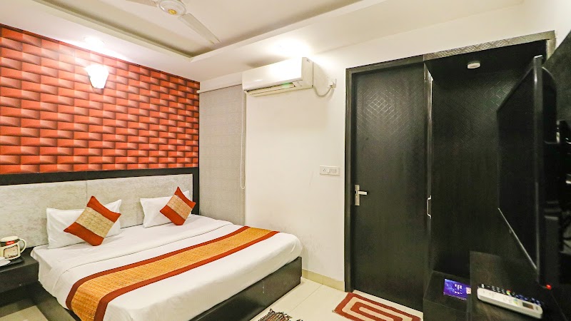 Hotel Olive Aero Suites - Hotel Olive Aero Suites Plot No. 408, Road Road, 4, Street Number 8, Block B, Mahipalpur Village, Mahipalpur, New Delhi, Delhi 110037, India