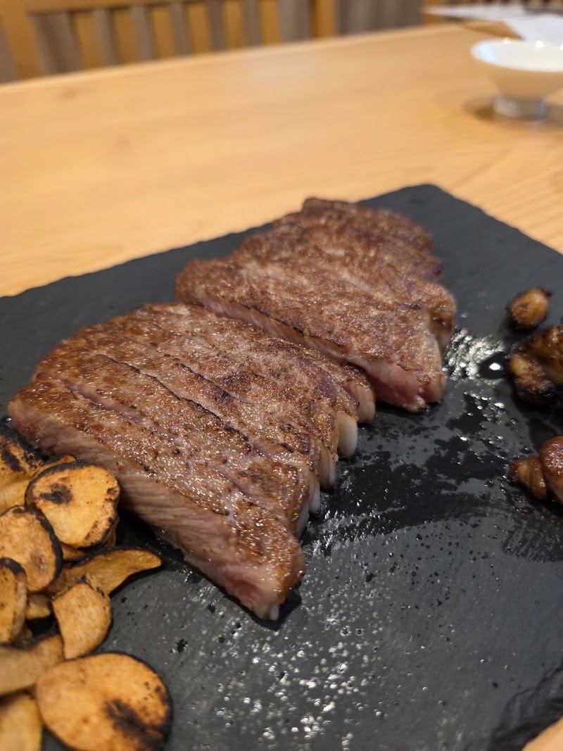 Ushinobi Shinjuku | Wagyu & Sake - Ushinobi Shinjuku | Wagyu & Sake NSK Building, 201, 1-chōme-22-1 Hyakuninchō, Shinjuku City, Tokyo 169-0073, Japan
