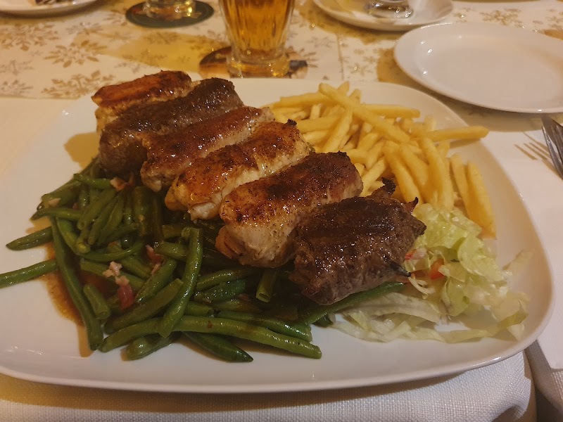Restaurant U Zlatého býka - Restaurant U Zlatého býka 6, Píseckého 135, 397 01 Písek-Písek 1, Czechia