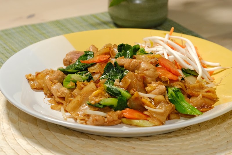 Thai Q: Thai Cuisine - Thai Q: Thai Cuisine, 2701 E Martin Luther King Jr Blvd, Austin, TX 78702, USA