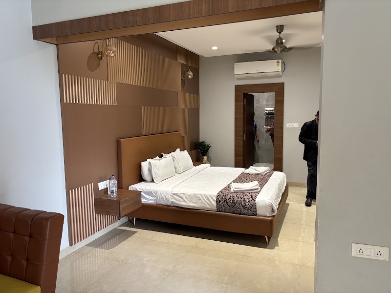 Resort Riviera - Resort Riviera, Belodi, Durg, Chhattisgarh 491001, India