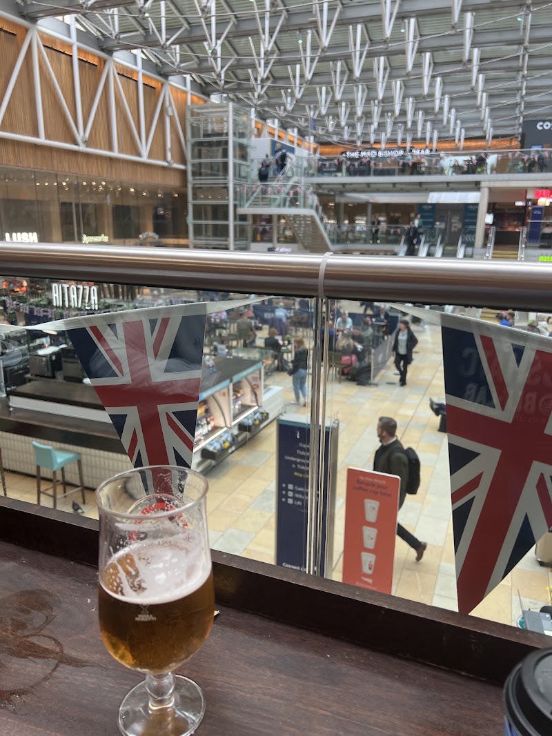Cabin Bar London Paddington - Cabin Bar London Paddington 27, St Paddington Station, London W2 1HH, UK