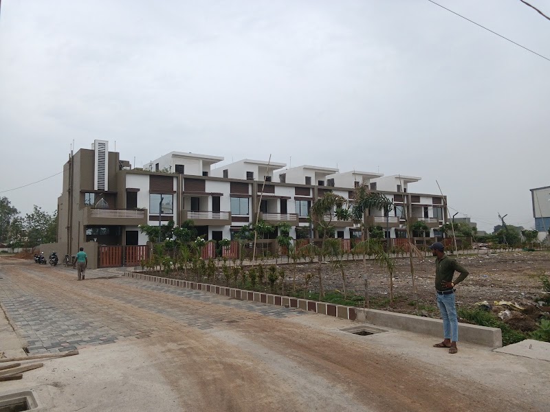 Golden Park - Golden Park 237Q+RW, Rahangi, Chhattisgarh 495222, India
