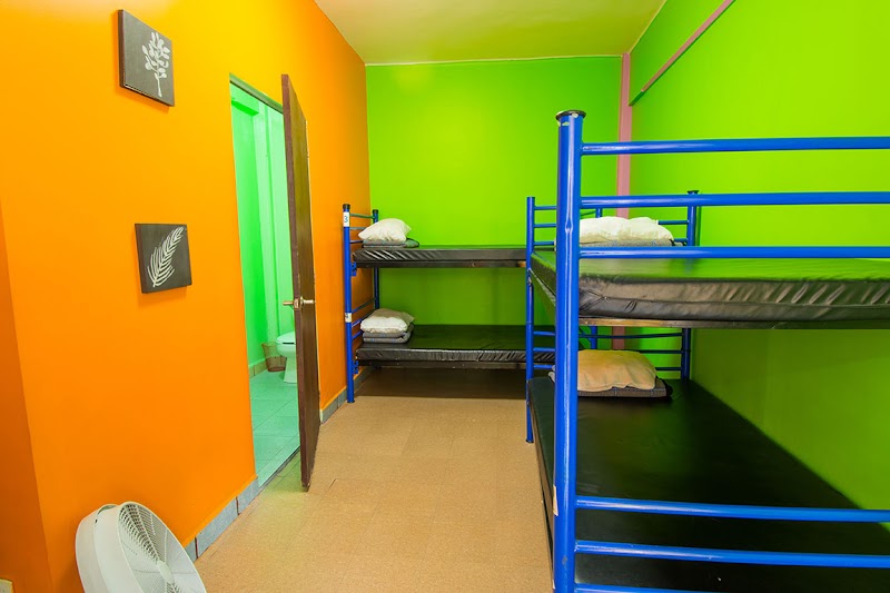 Hostel Amigo Suites - Hostel Amigo Suites, Luis González Obregón 14 b, Centro Histórico de la Cdad. de México, Centro, Cuauhtémoc, 06300 Ciudad de México, CDMX, Mexico