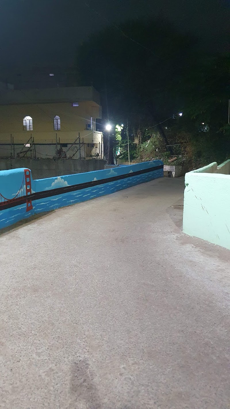 London bridge SRT colony - London bridge SRT colony 9F4R+GFJ, Rein Bazar, Yakutpura, Hyderabad, Telangana 500023, India