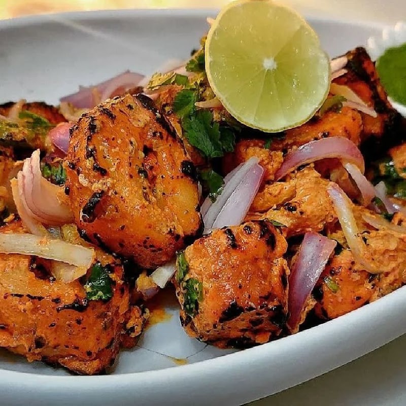 Shri Veggie Adda - Shri Veggie Adda B V Baug Lane, Tilak Rd, opp. Pavillion Veg Rest, Raja Wadi, Sindhu Wadi, Ghatkopar East, Mumbai, Maharashtra 400077, India