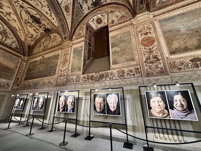Palazzo Vecchio - Palazzo Vecchio P.za della Signoria, 50122 Firenze FI, Italy