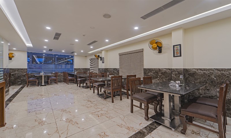 Treebo Aaravi Residency, 800 Mtrs From Promenade Beach - Treebo Aaravi Residency, 800 Mtrs From Promenade Beach 195, Chinna Subburaya Pillai St, MG Road Area, Puducherry, 605001, India