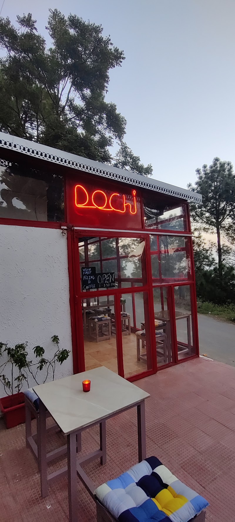 Dochi - Village Pizzeria & Coffee House - Kasauli