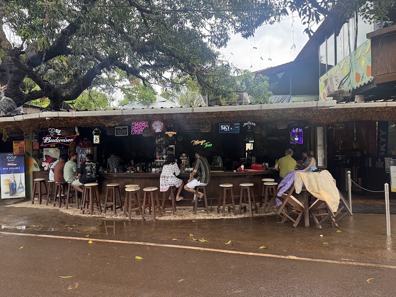 Mango Tree - Mango Tree Vagator Beach Rd, Mendonsa Waddo, Vagator, Anjuna, Goa 403509, India