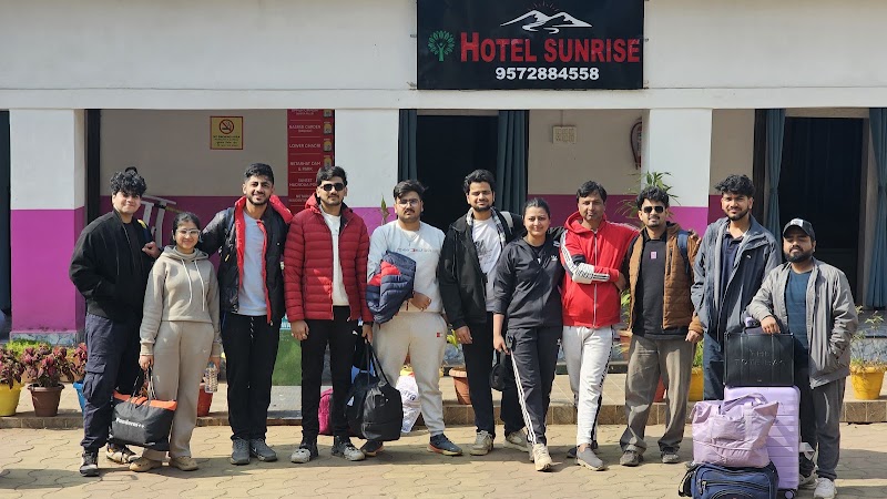 Hotel Sunrise Netarhat - Hotel Sunrise Netarhat, Prabhat vihar Road, Netarhat, Jharkhand 835218, India