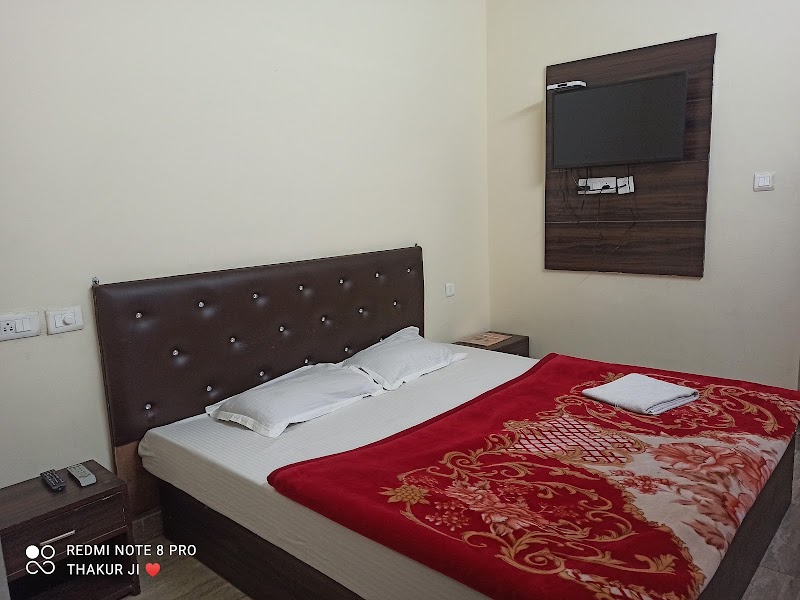 Aryana HomeStay - Aryana HomeStay Mussoorie Rd, Bhatta Gaon, Mussoorie, Uttarakhand 248122, India