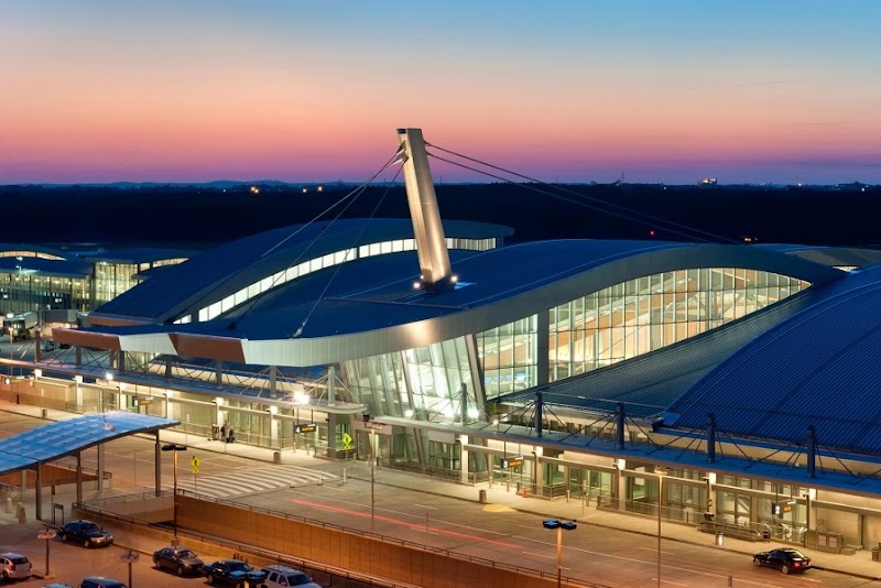 Raleigh-Durham International Airport - Raleigh-Durham International Airport, 2400 John Brantley Blvd, Morrisville, NC 27560, USA