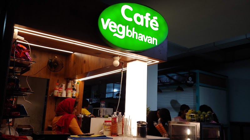 Cafe Veg Bhavan - Cafe Veg Bhavan Metro Station, Periyar Nagar, Aluva, Kochi, Kerala 683101, India