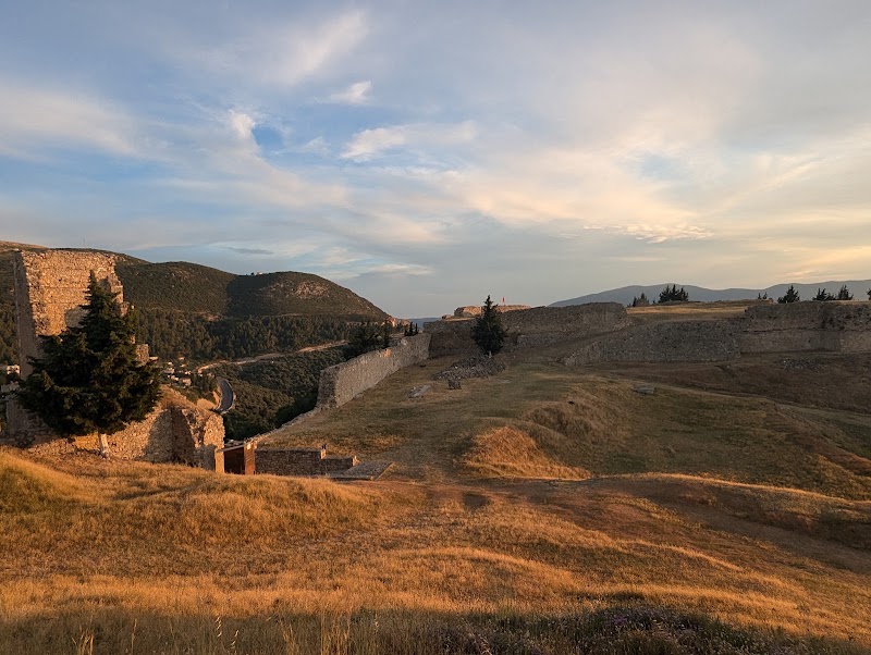 Kanina Castle - Kanina Castle, CGV9+PXR, Kaninë, Albania