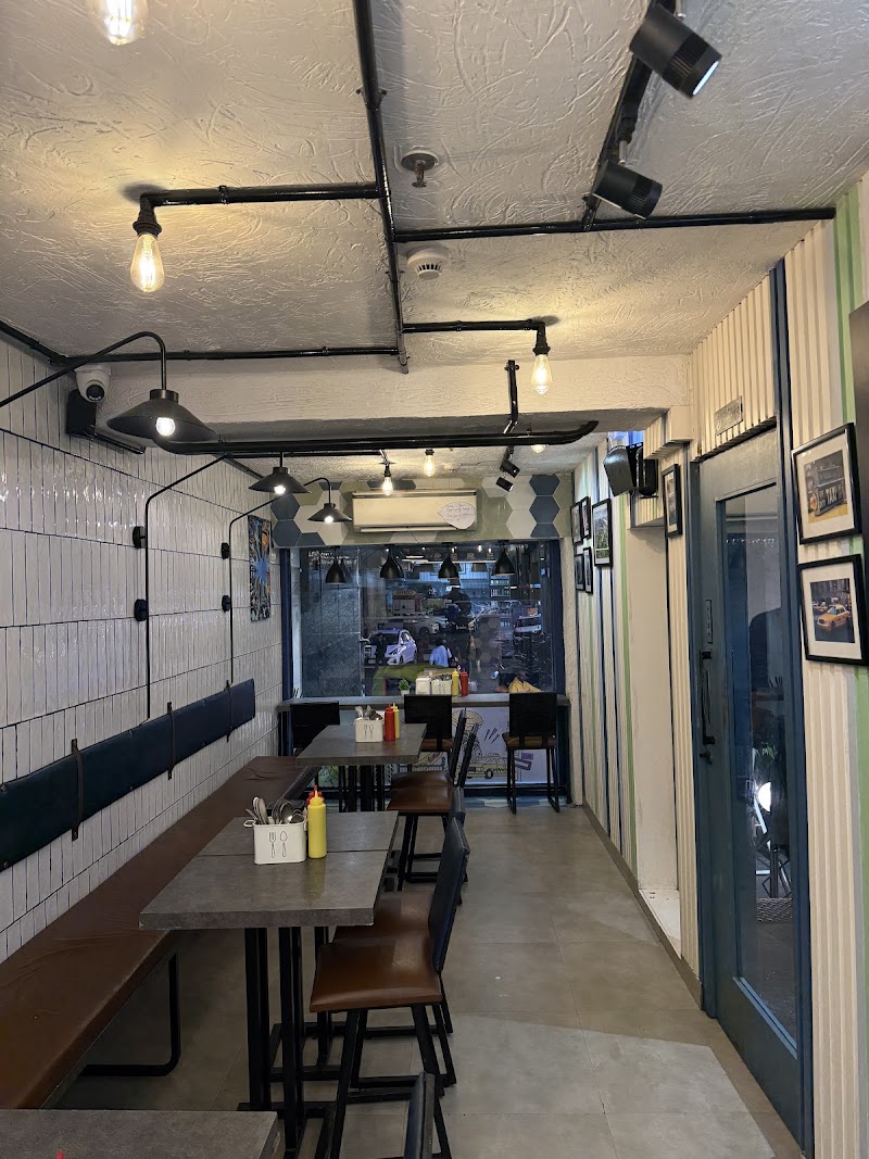 Pete's Deli - Gourmet Sandwich Shop - Pete's Deli - Gourmet Sandwich Shop Ground Floor, M Block Market, M 72 A, Inder Mohan Bhardwaj Marg, Block M, Greater Kailash II, Greater Kailash, New Delhi, Delhi 110048, India