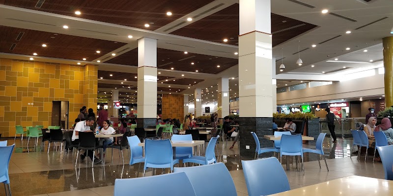 HiLITE Mall - HiLITE Mall, HILITE City, Palazhi, NH-66, Thondayad By-pass, GA College (PO, Dt, Poovangal, Kozhikode, Pantheeramkavu, Kerala 673014, India