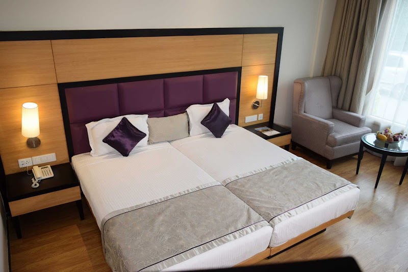 Calista Resort - Calista Resort, 37/2-4 Old, NH 48, D Block, Kapas Hera, New Delhi, Delhi 110097, India