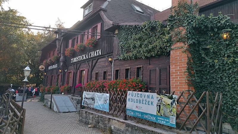 Parkoviště pod chatou Tisá - Parkoviště pod chatou Tisá, 403 36 Tisá, Czechia