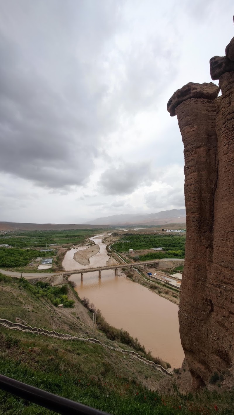 Mir Baha'addin Bridge - Mir Baha'addin Bridge, Zanjan Province, Zanjan, پل تاریخی زنجانرود، MF5F+226, Iran
