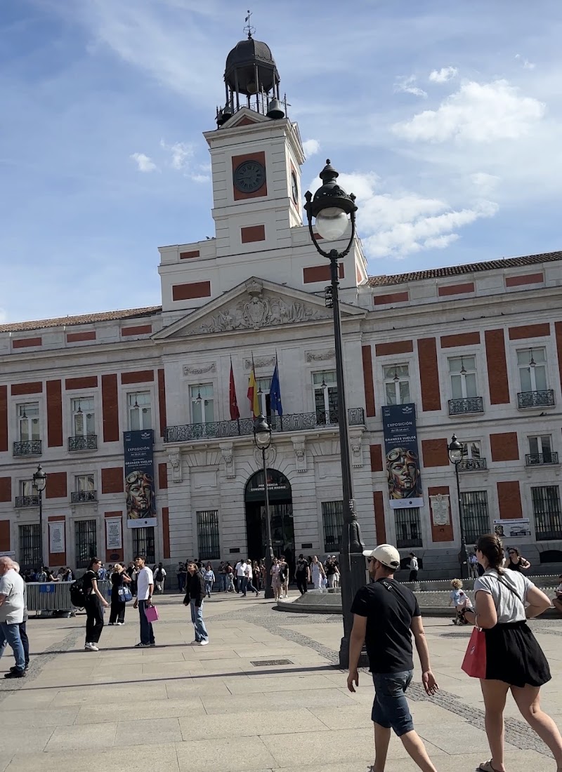 puerta del sol - puerta del sol, Gran Vía, Centro, 28013 Madrid, Spain