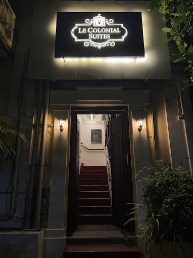 Le Colonial Suites