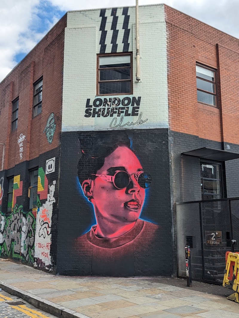 Shuffle Club - Shuffle Club 19 Bethnal Grn Rd, London E1 6LA, UK