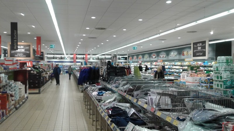 ALDI SUISSE - ALDI SUISSE, Lindenallee 106, 3800 Interlaken, Switzerland
