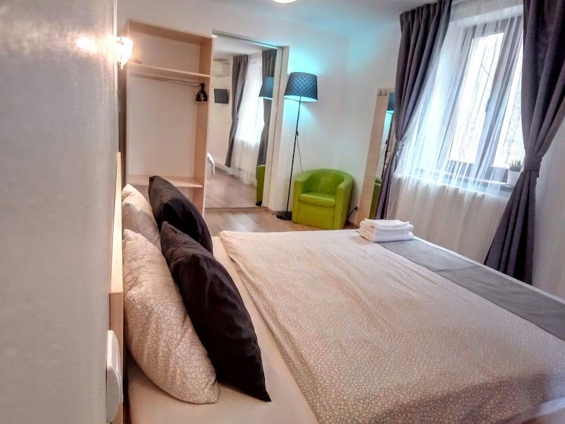 Central Guesthouse Bucharest - Central Guesthouse Bucharest Strada Bălcești 7, 030211 București, Romania