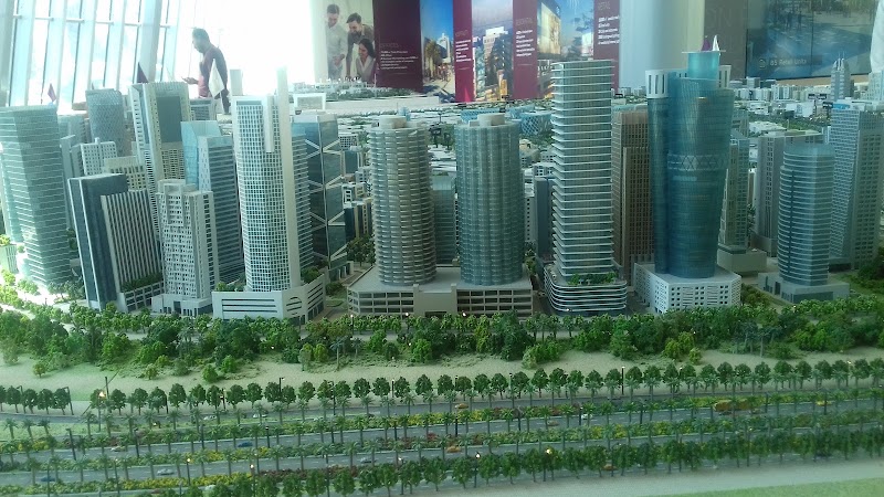 DSO HQ public parking - DSO HQ public parking 49FJ+PGQ - Nadd Hessa - Dubai Silicon Oasis - Dubai - United Arab Emirates